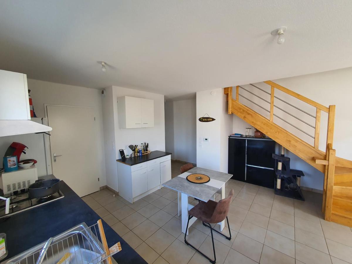 Chambre 11M2 Dans Maison Toute Equipee Tresses Exterior photo